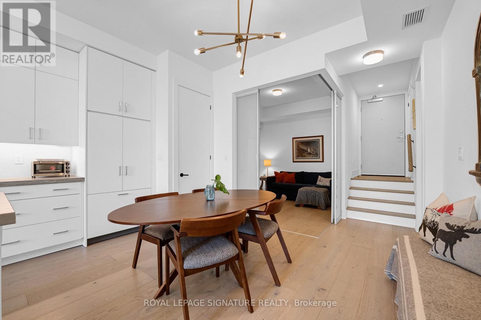 206 - 14 Dewhurst Boulevard, Toronto, Ontario  M4J 3H9 - Photo 9 - E13194794