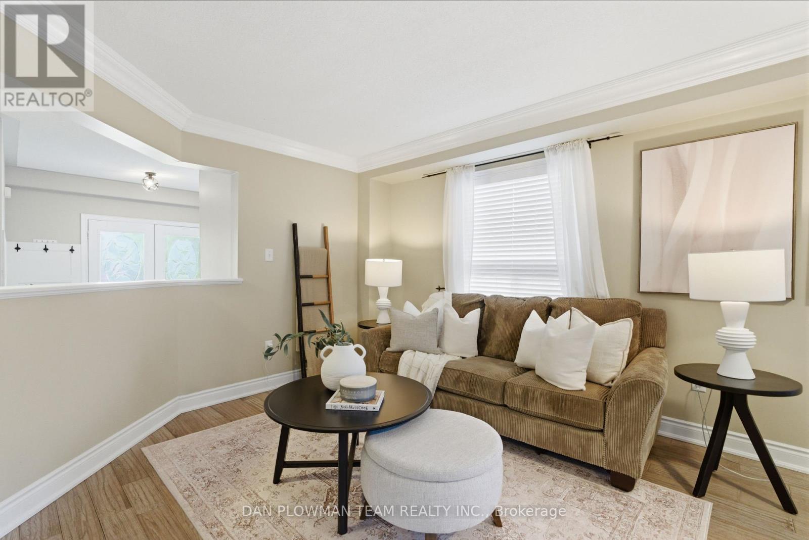 27 Hockley Avenue, Clarington, Ontario  L1C 5P2 - Photo 7 - E13194866