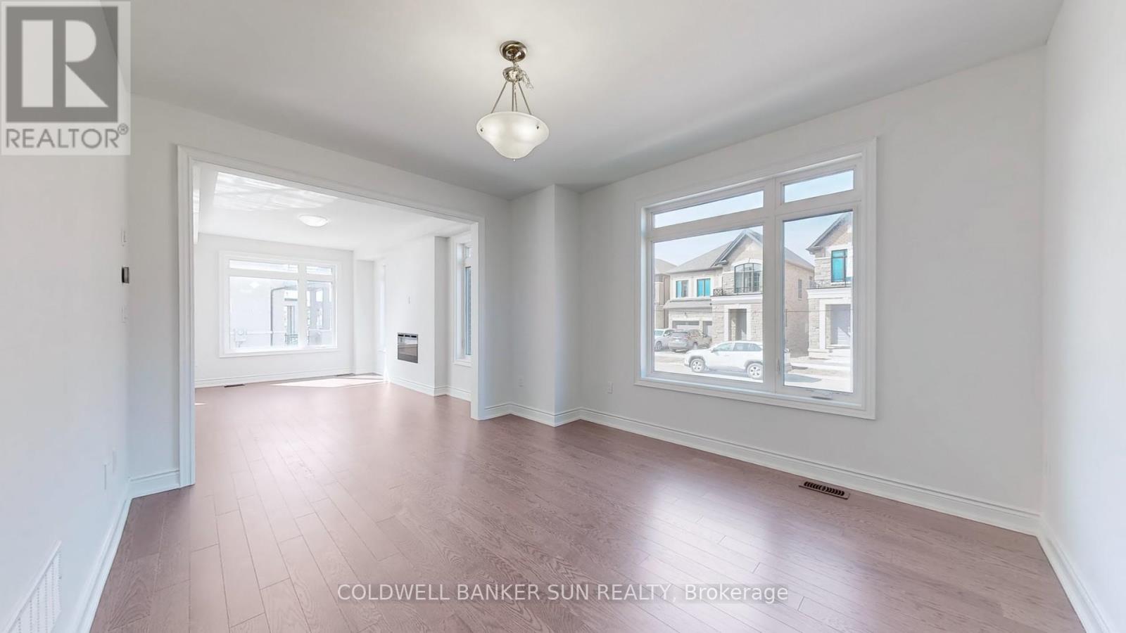 1059 Pisces Trail, Pickering, Ontario  L1X 0P8 - Photo 5 - E13194890