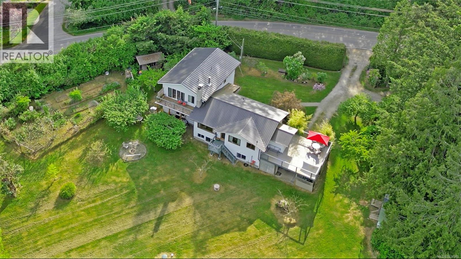 841 Burrill Rd, Galiano Island, British Columbia  V0N 1P0 - Photo 4 - 1034985