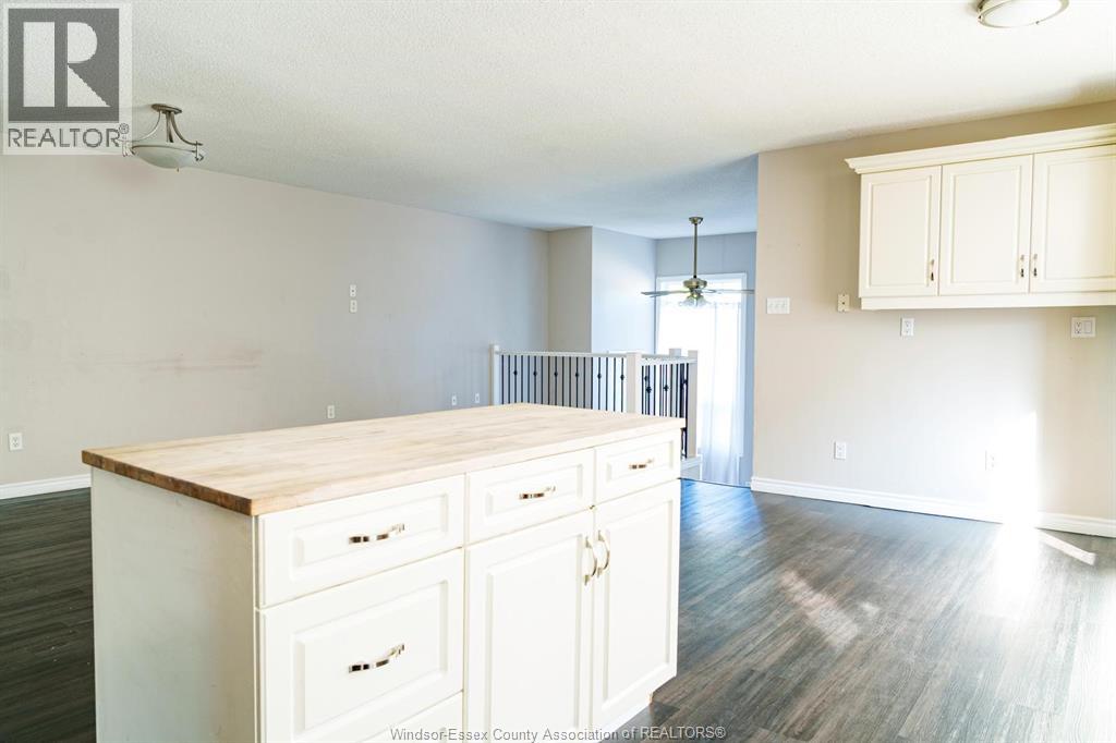 1575 Heatherglen Drive, Tecumseh, Ontario N8N 5B5 - Photo 4 - 26012243