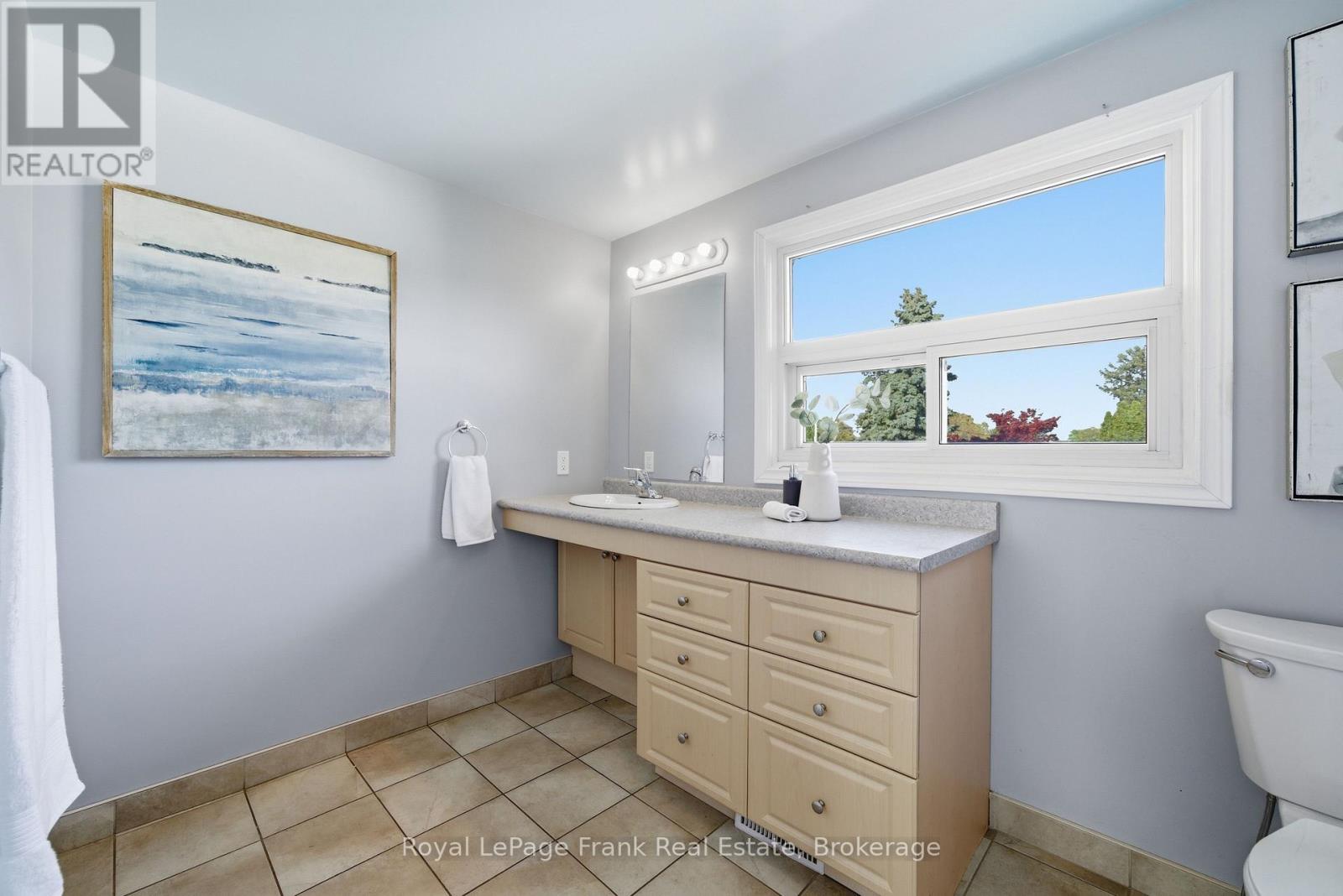 1014 Vistula Drive, Pickering, Ontario L1W 2L9 - Photo 31 - E13196118