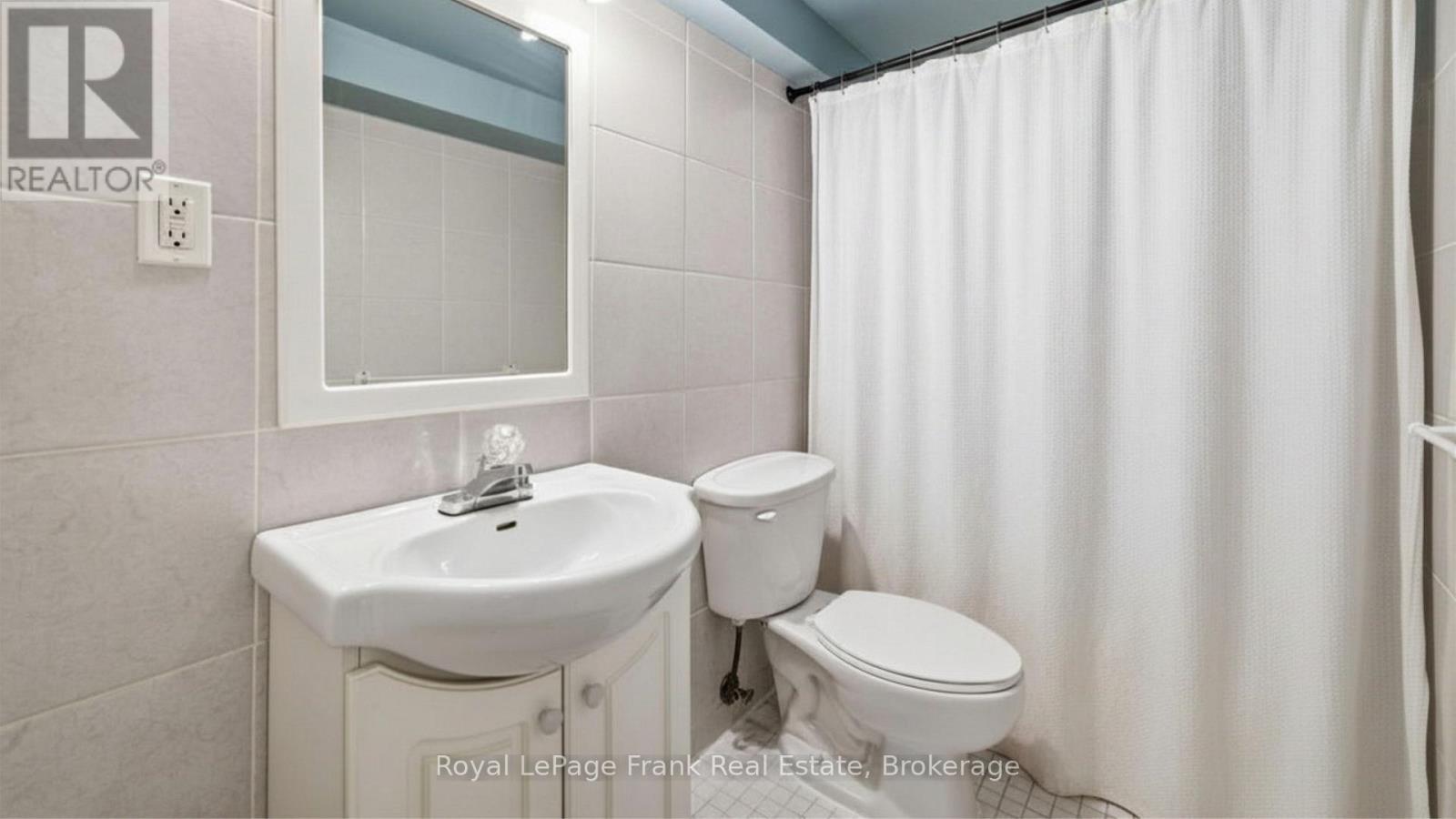 1014 Vistula Drive, Pickering, Ontario L1W 2L9 - Photo 37 - E13196118