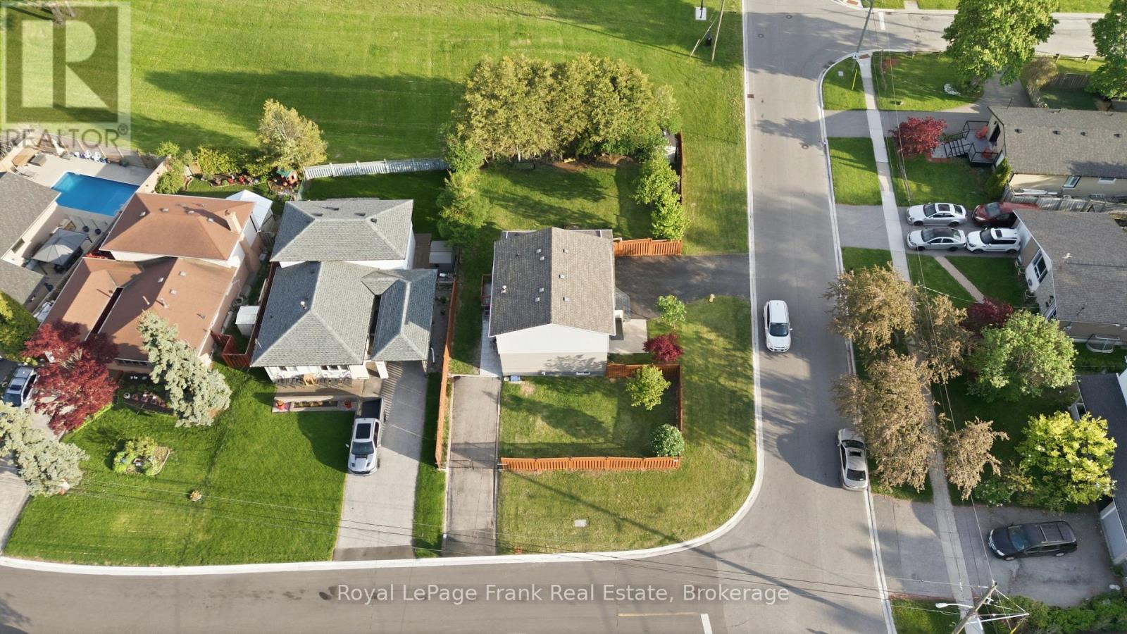 1014 Vistula Drive, Pickering, Ontario L1W 2L9 - Photo 38 - E13196118