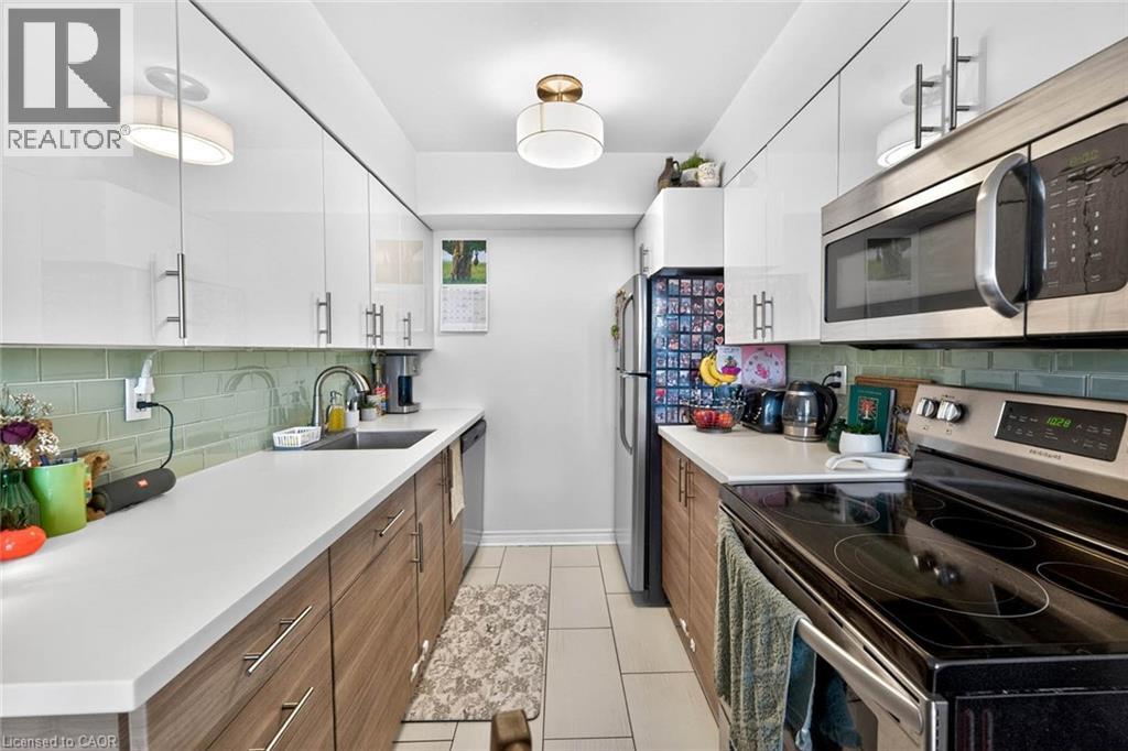 50 Lotherton Pathway Unit# 703, North York, Ontario  M6B 2G7 - Photo 11 - 40834102