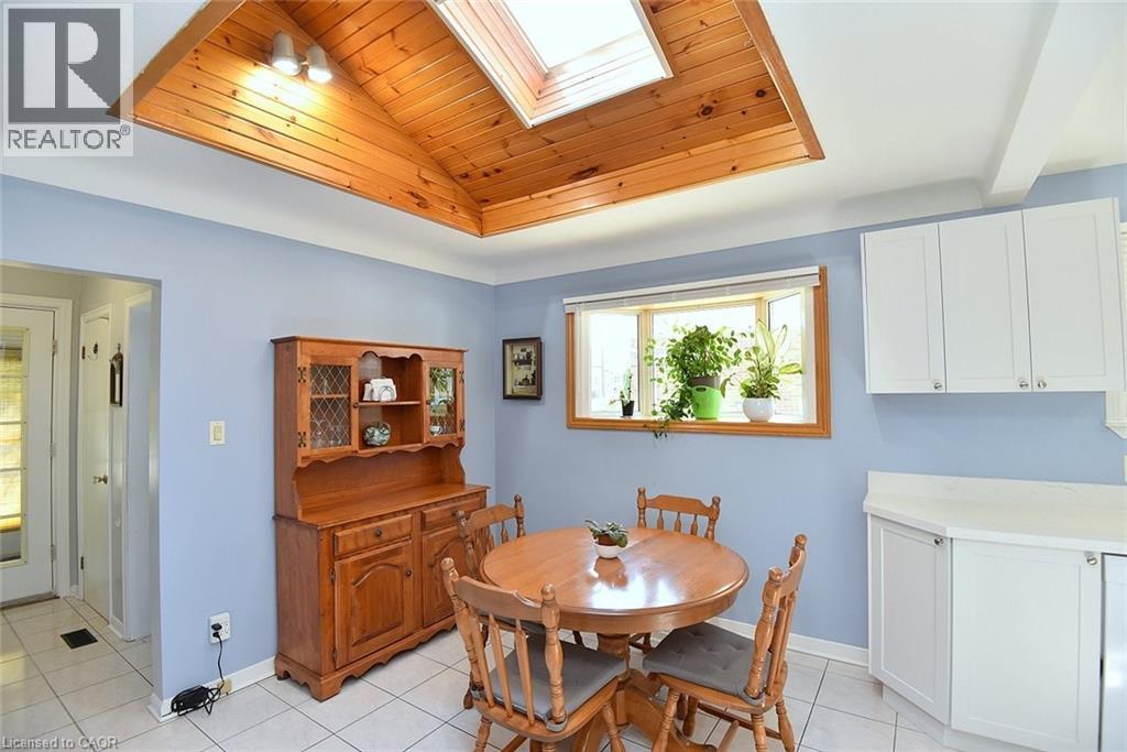 10 Alderney Avenue, Hamilton, Ontario  L9A 2A5 - Photo 14 - 40834056