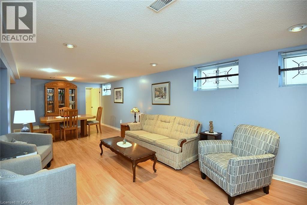10 Alderney Avenue, Hamilton, Ontario  L9A 2A5 - Photo 30 - 40834056