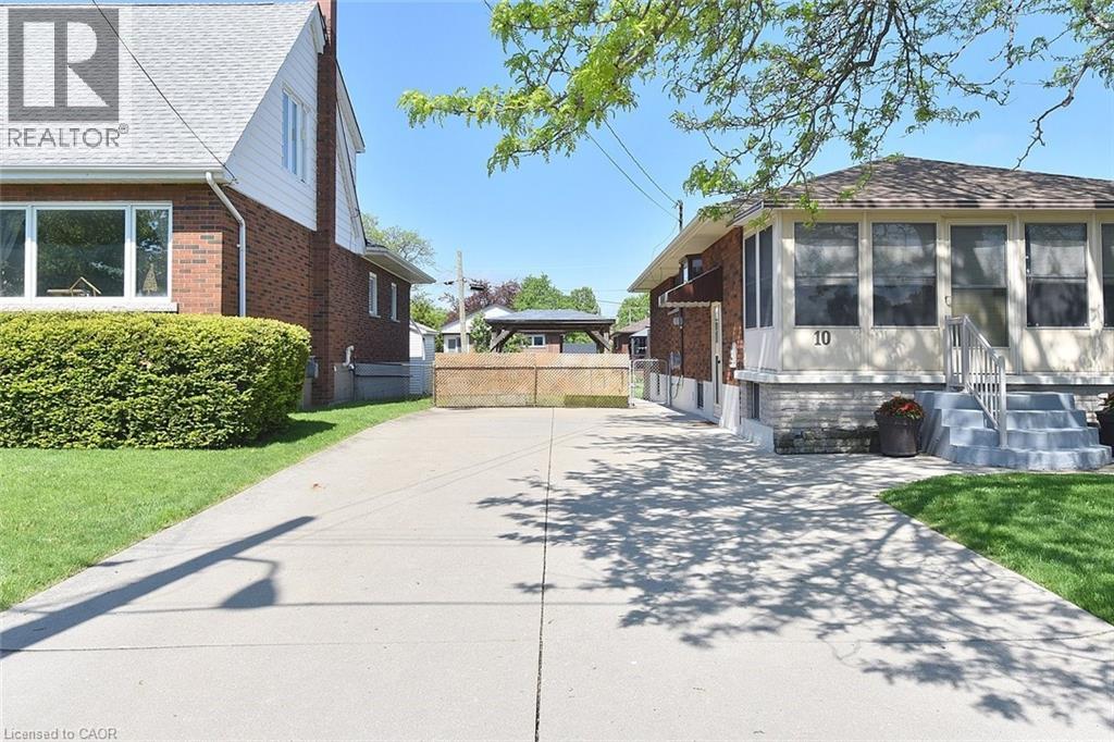 10 Alderney Avenue, Hamilton, Ontario  L9A 2A5 - Photo 5 - 40834056