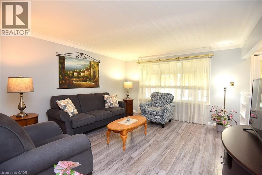 10 Alderney Avenue, Hamilton, Ontario  L9A 2A5 - Photo 8 - 40834056