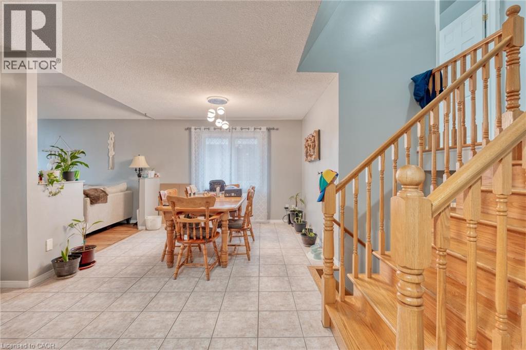 105 S Delena Avenue S Unit# Upper, Hamilton, Ontario  L8K 3S8 - Photo 10 - 40833848