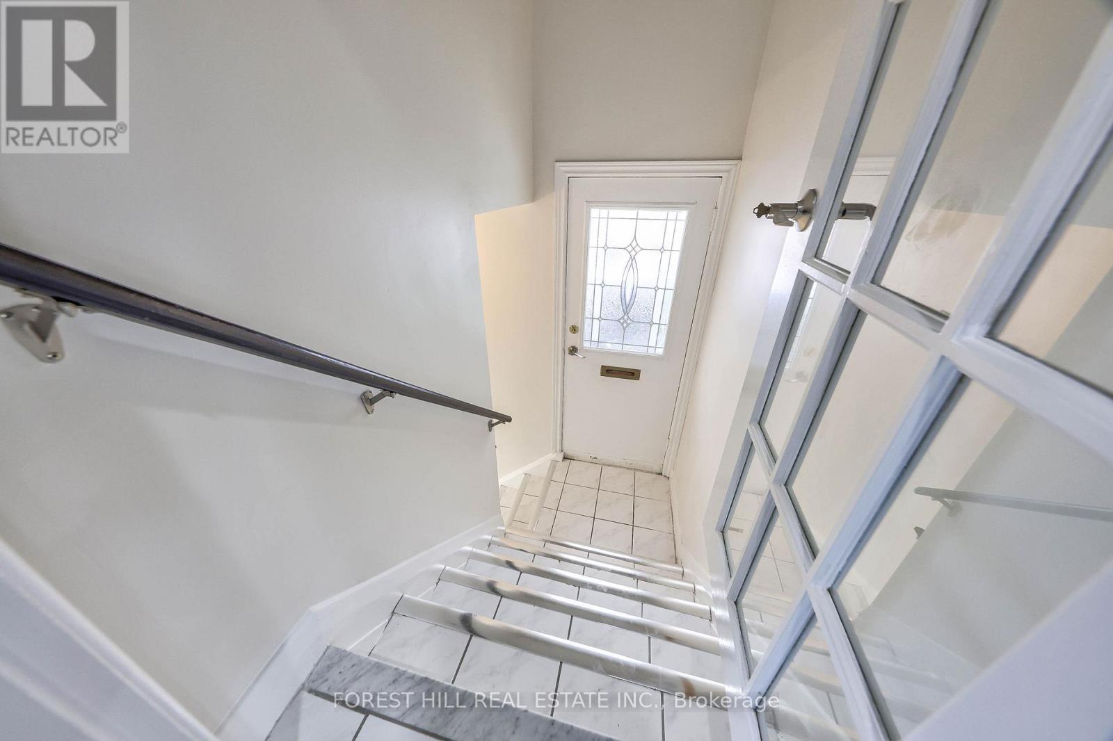 2703 Lake Shore Boulevard W, Toronto, Ontario  M8V 1G6 - Photo 20 - W13194038