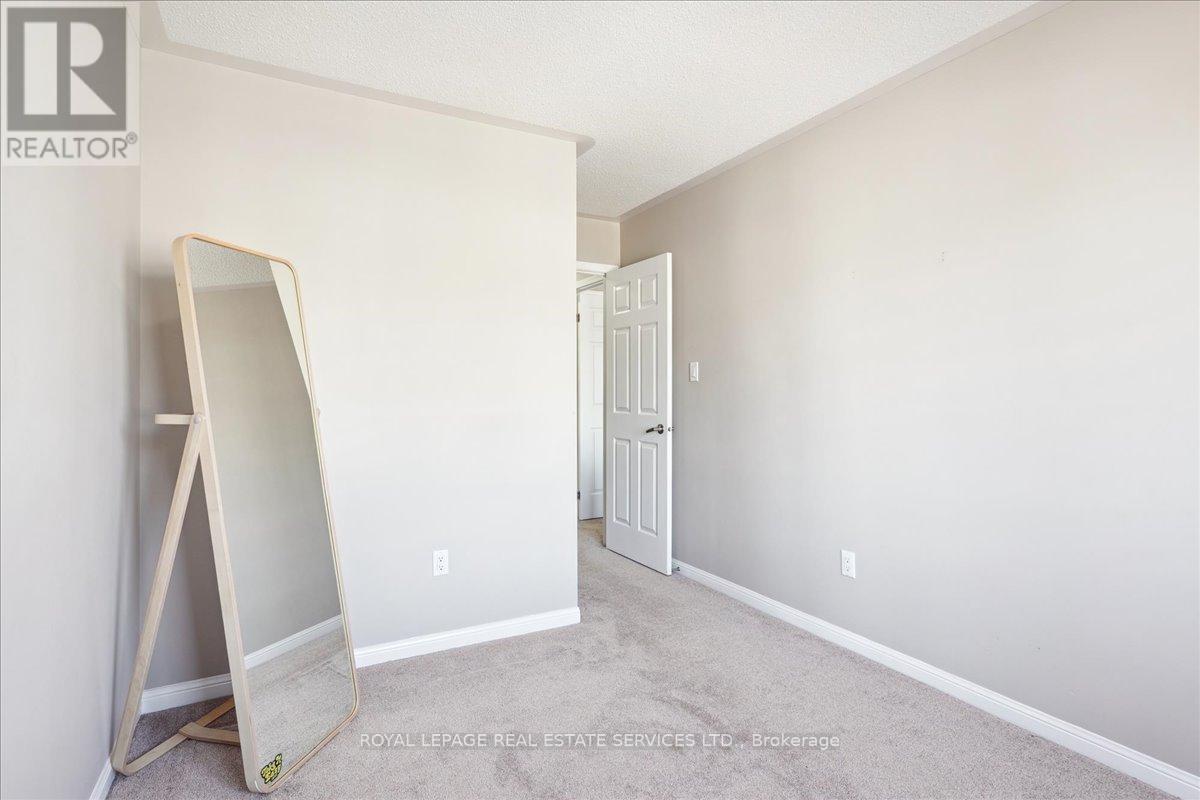 222 Septimus Heights, Milton, Ontario  L9T 8N5 - Photo 28 - W13194174
