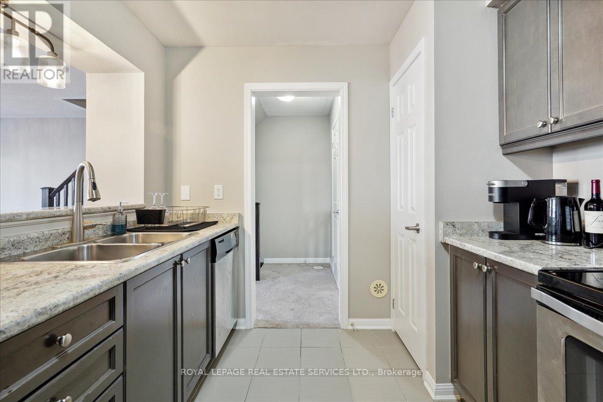 222 Septimus Heights, Milton, Ontario  L9T 8N5 - Photo 9 - W13194174