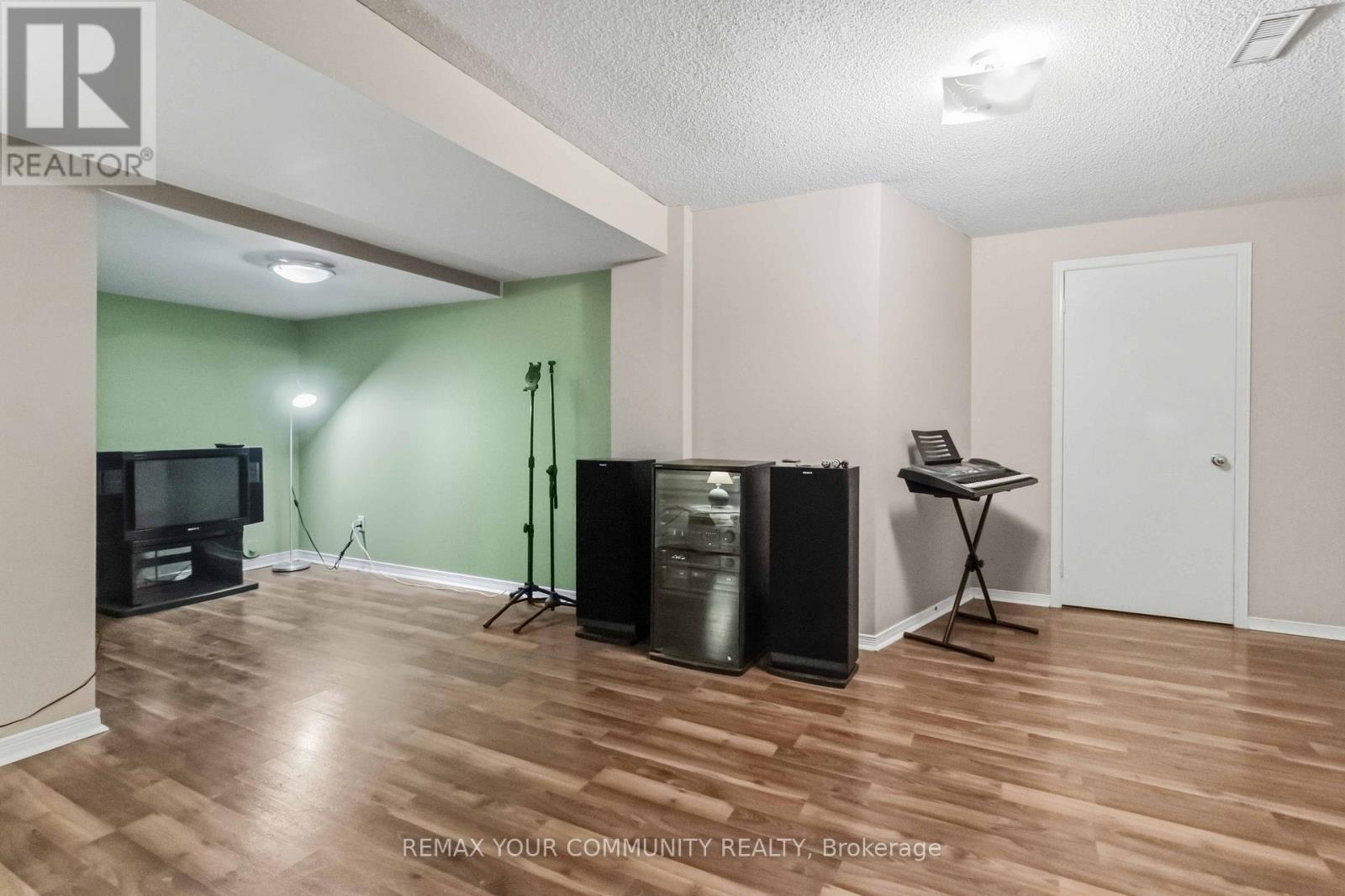 153 Bristol Road E, Mississauga, Ontario  L4Z 3V3 - Photo 34 - W13194208
