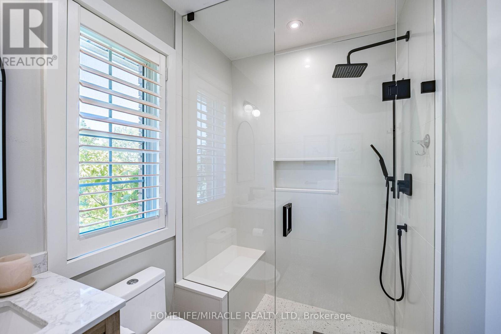 464 Ambleside Drive, Oakville, Ontario  L6H 6N7 - Photo 22 - W13194324