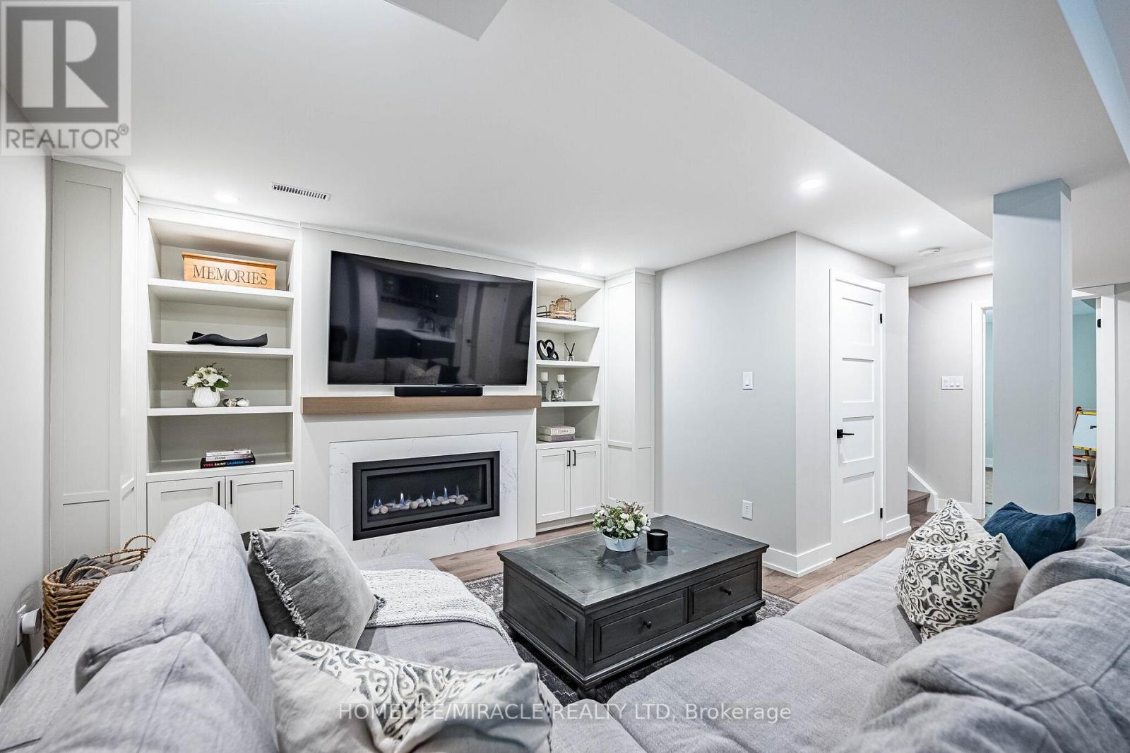 464 Ambleside Drive, Oakville, Ontario  L6H 6N7 - Photo 26 - W13194324
