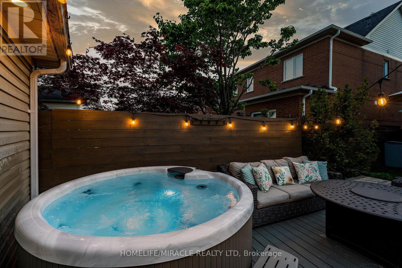 464 Ambleside Drive, Oakville, Ontario  L6H 6N7 - Photo 36 - W13194324