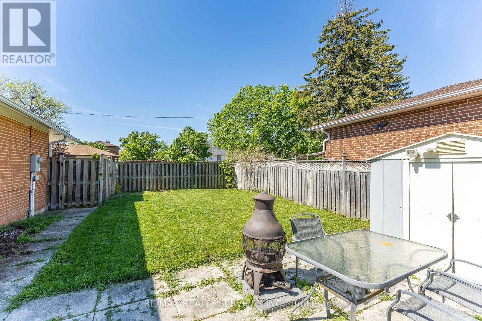 84 Marchbank Crescent, Brampton, Ontario  L6S 3B1 - Photo 9 - W13195298