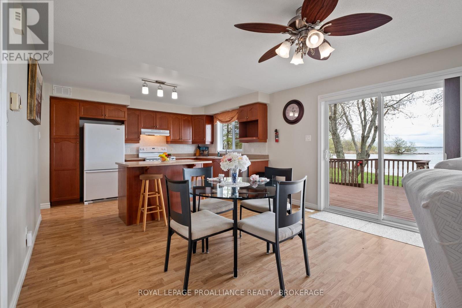 4205 Highway 96, Frontenac Islands, Ontario  K0H 2Y0 - Photo 12 - X13196060