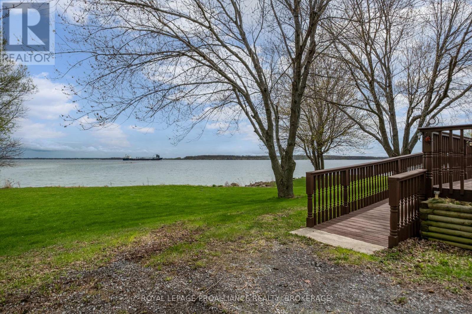 4205 Highway 96, Frontenac Islands, Ontario  K0H 2Y0 - Photo 34 - X13196060