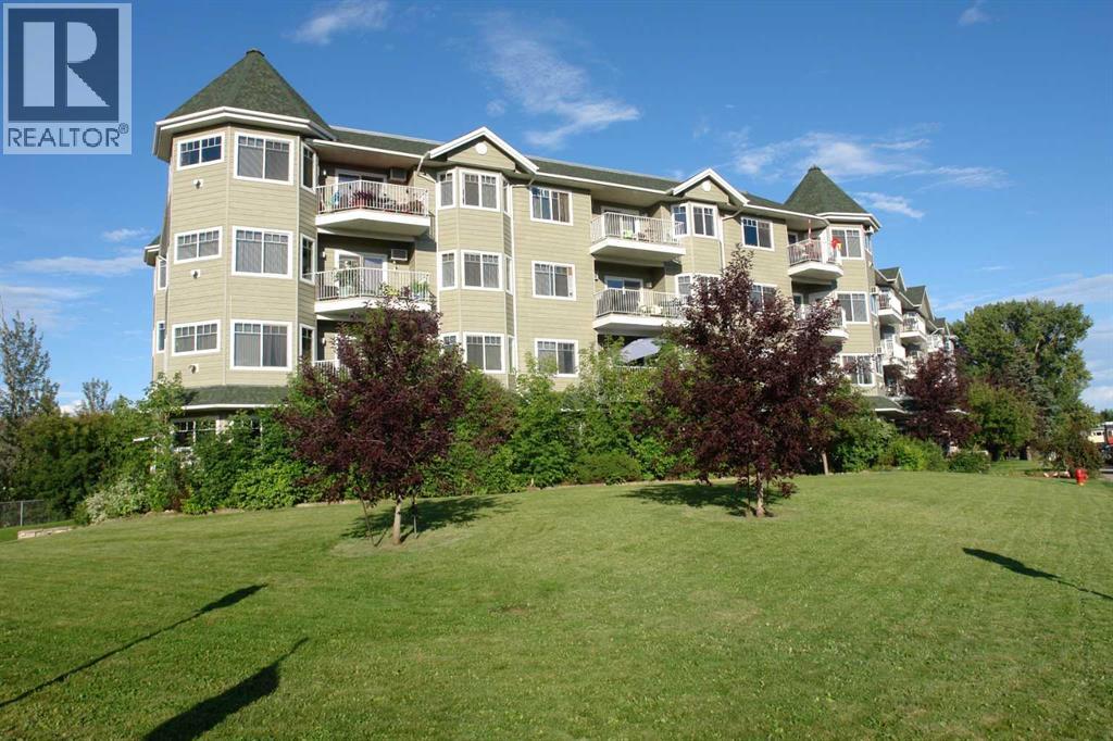 205, 9918 Gordon Avenue, Fort Mcmurray, Alberta  T9H 5L1 - Photo 3 - A2313747