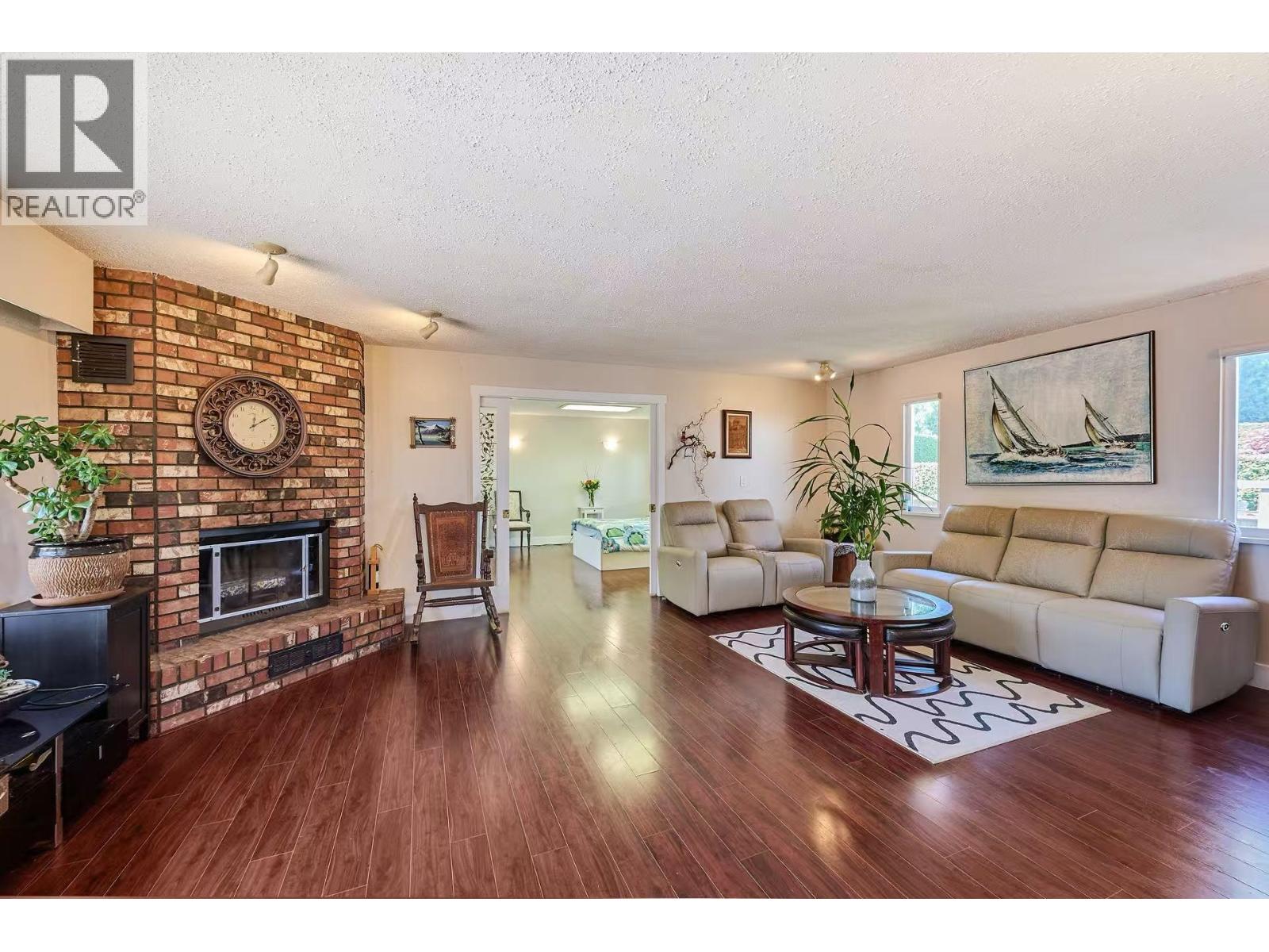 6086 49 Avenue, Delta, British Columbia  V4K 1Z1 - Photo 4 - R3127112