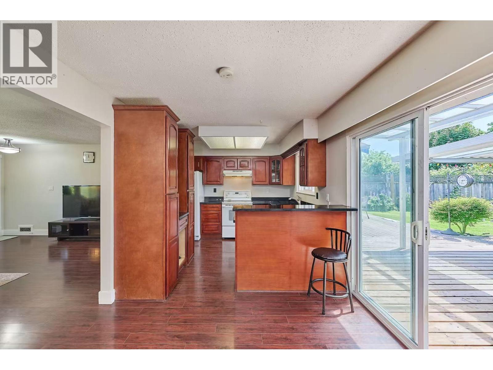 6086 49 Avenue, Delta, British Columbia  V4K 1Z1 - Photo 10 - R3127112