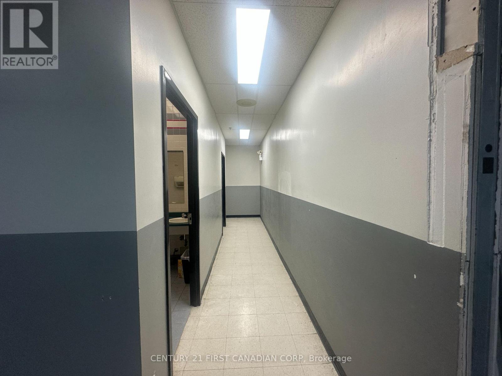 Lower - 1299 Oxford Street E, London East (East G), Ontario  N5Y 4W5 - Photo 10 - X13195532