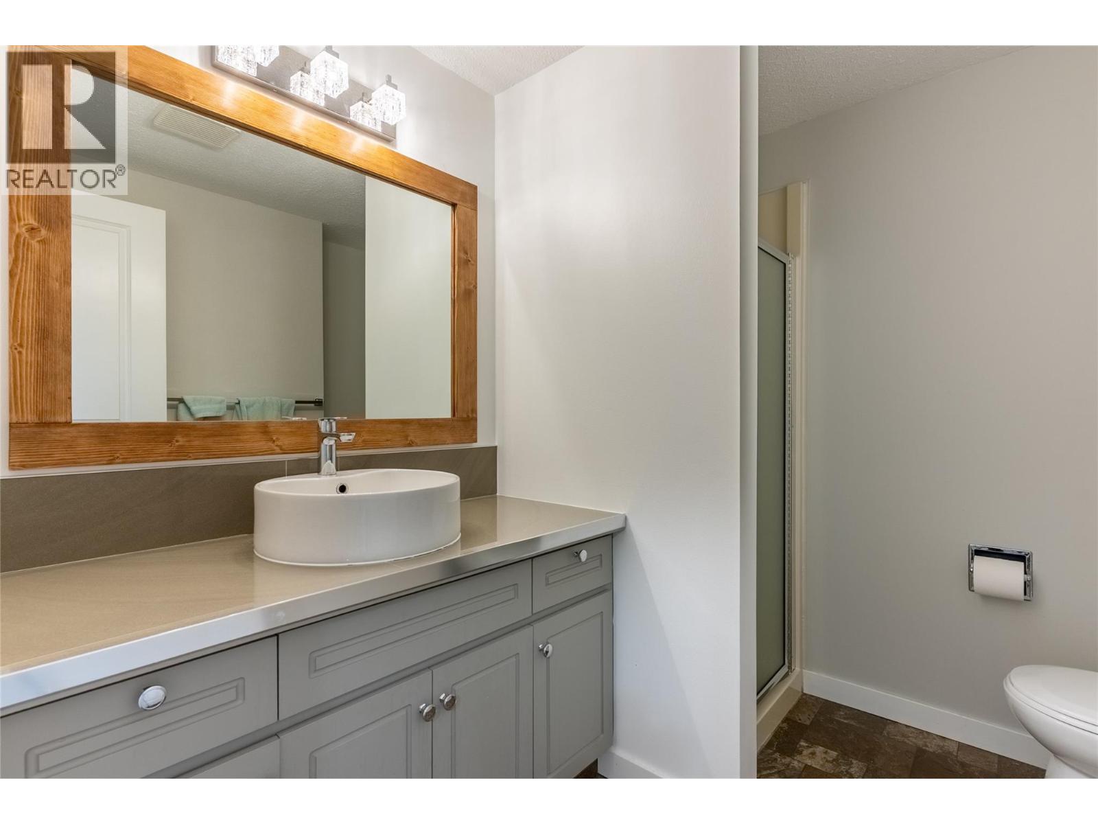 1776 Hillside Drive, Kamloops, British Columbia  V2E 2E2 - Photo 17 - 10387532