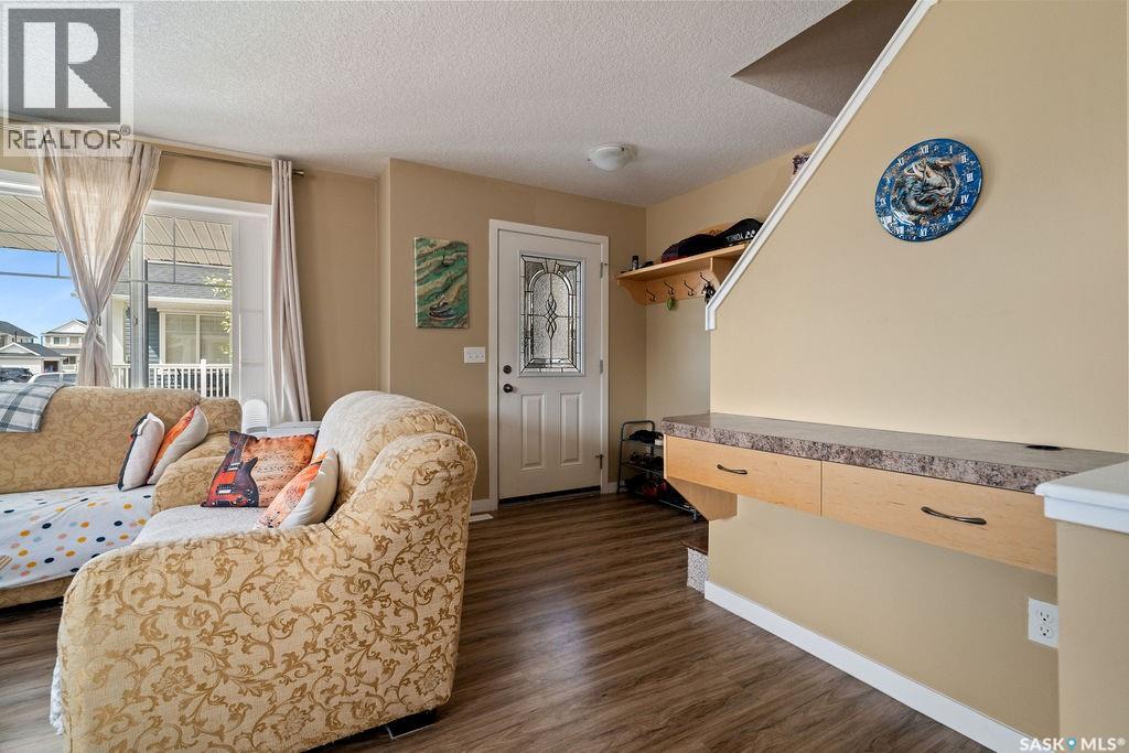 60 5242 Aerodrome Road, Regina, Saskatchewan  S4W 0H7 - Photo 4 - SK037325