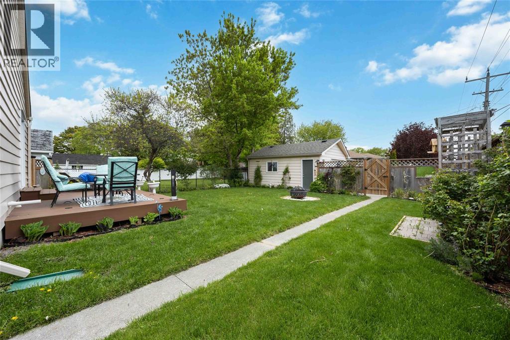 666 Devine Street, Sarnia, Ontario  N7T 1W8 - Photo 27 - 26011908