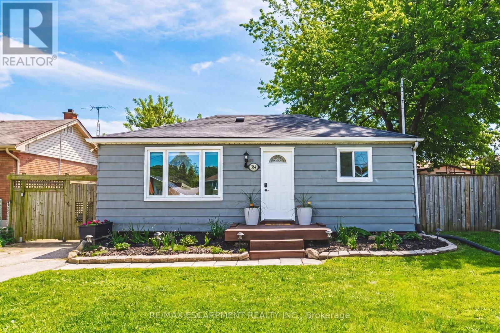 546 MOHAWK ROAD E, Hamilton, Ontario