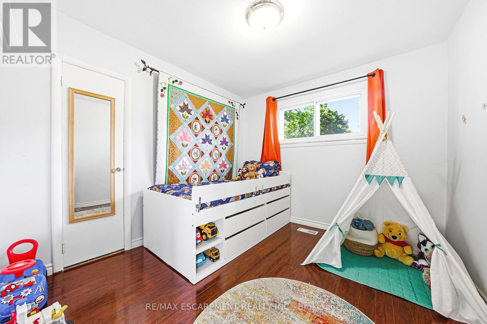 546 Mohawk Road E, Hamilton, Ontario  L8V 2J6 - Photo 14 - X13193800