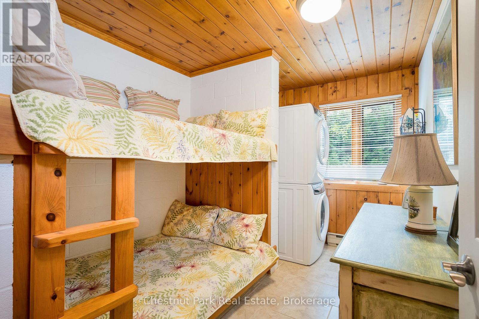119 Martin Grove, Blue Mountains, Ontario  L9Y 0N5 - Photo 37 - X12340579