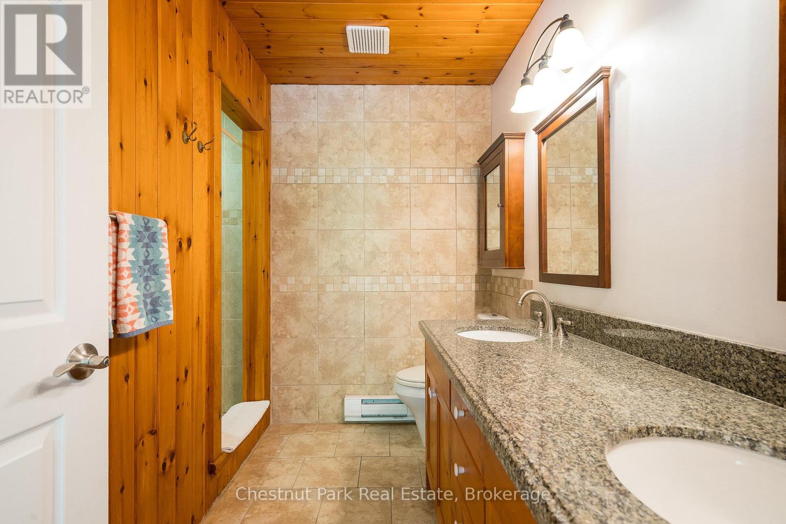 119 Martin Grove, Blue Mountains, Ontario  L9Y 0N5 - Photo 40 - X12340579