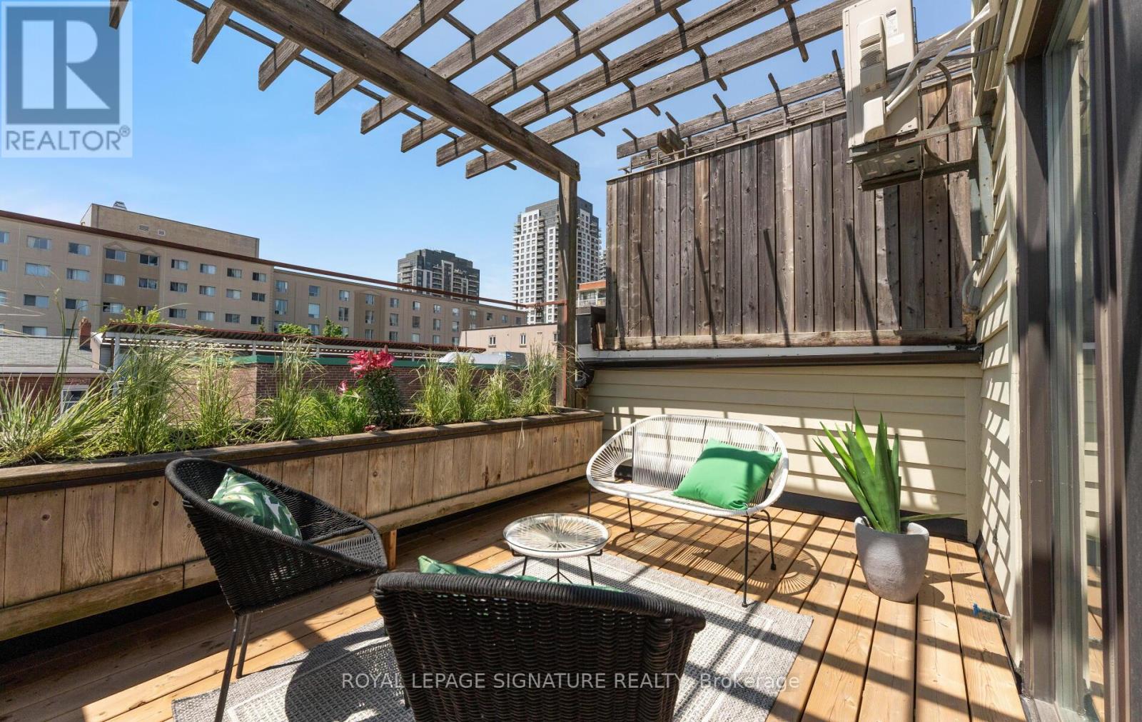 7 - 692 St. Clarens Avenue, Toronto, Ontario  M6H 3X1 - Photo 34 - W13192980