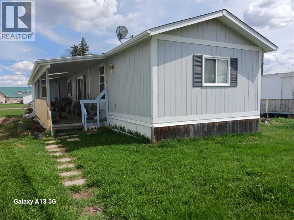 107 George Street, Halkirk, Alberta  T0C 1M0 - Photo 1 - A2314287