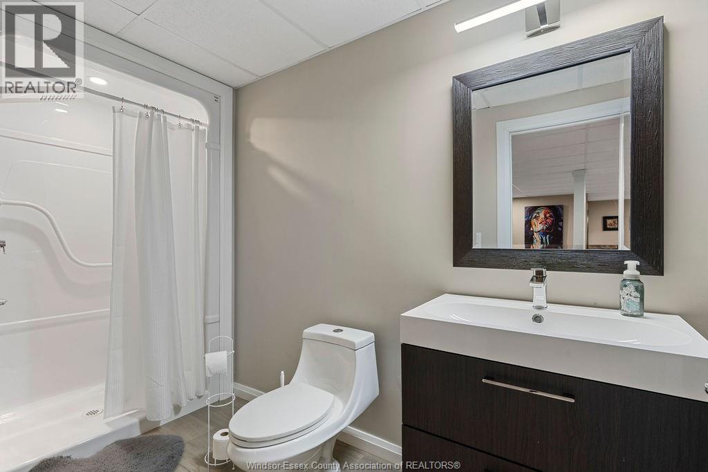 1014 Lilydale, Lakeshore, Ontario  N0R 1A0 - Photo 43 - 26012047