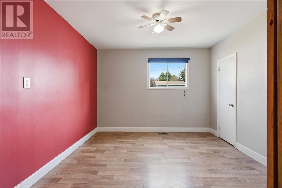 311 Eleventh Avenue, Lively, Ontario  P3Y 1M8 - Photo 15 - 2128047