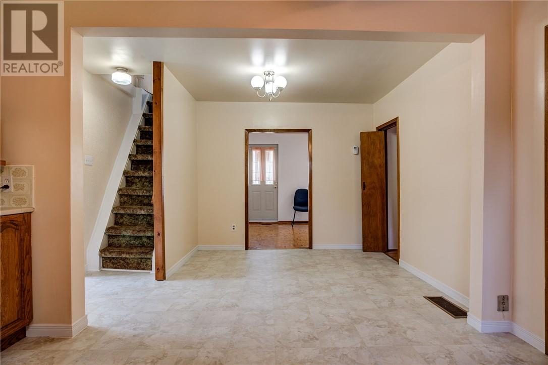 84 Victor, Greater Sudbury, Ontario  P3B 3R2 - Photo 8 - 2128039