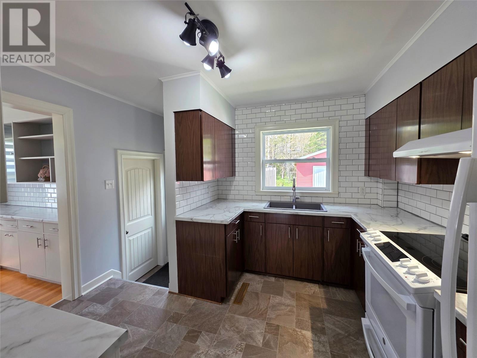 148 West Valley Road, Corner Brook, Newfoundland & Labrador  A2H 2X9 - Photo 7 - 1298148