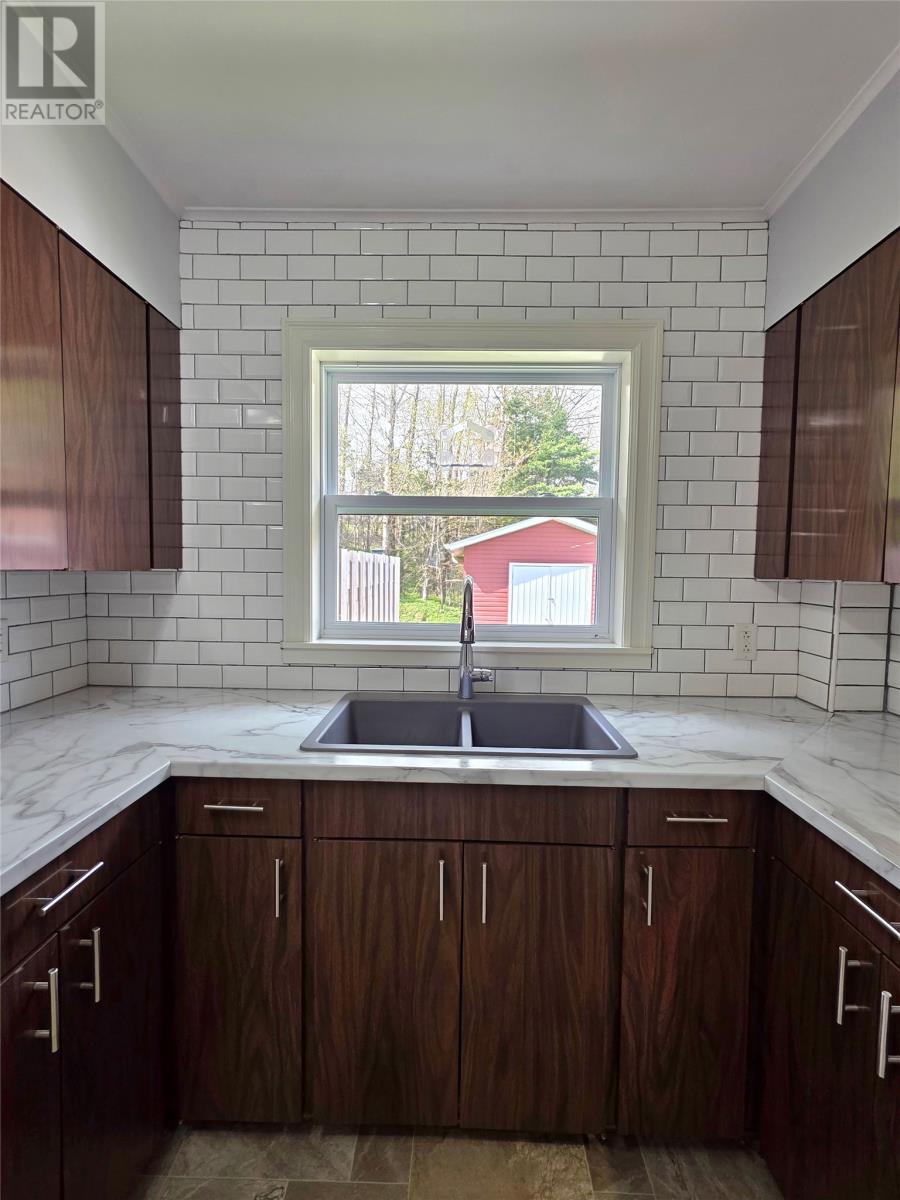 148 West Valley Road, Corner Brook, Newfoundland & Labrador  A2H 2X9 - Photo 8 - 1298148