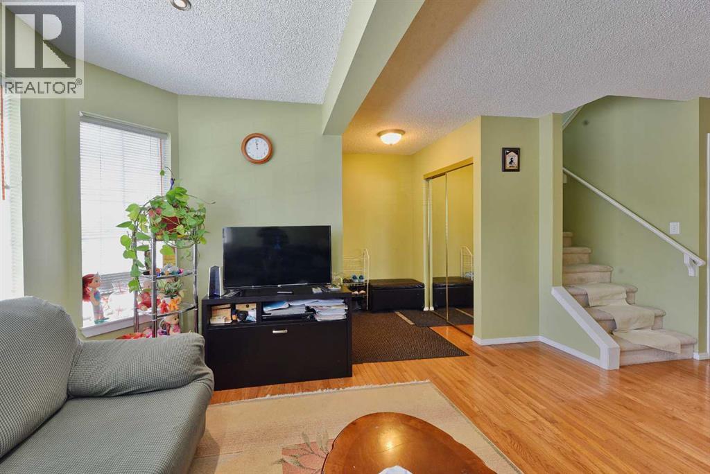 125 Costa Mesa Close NE, Calgary, Alberta  T1Y 6W9 - Photo 16 - A2314099