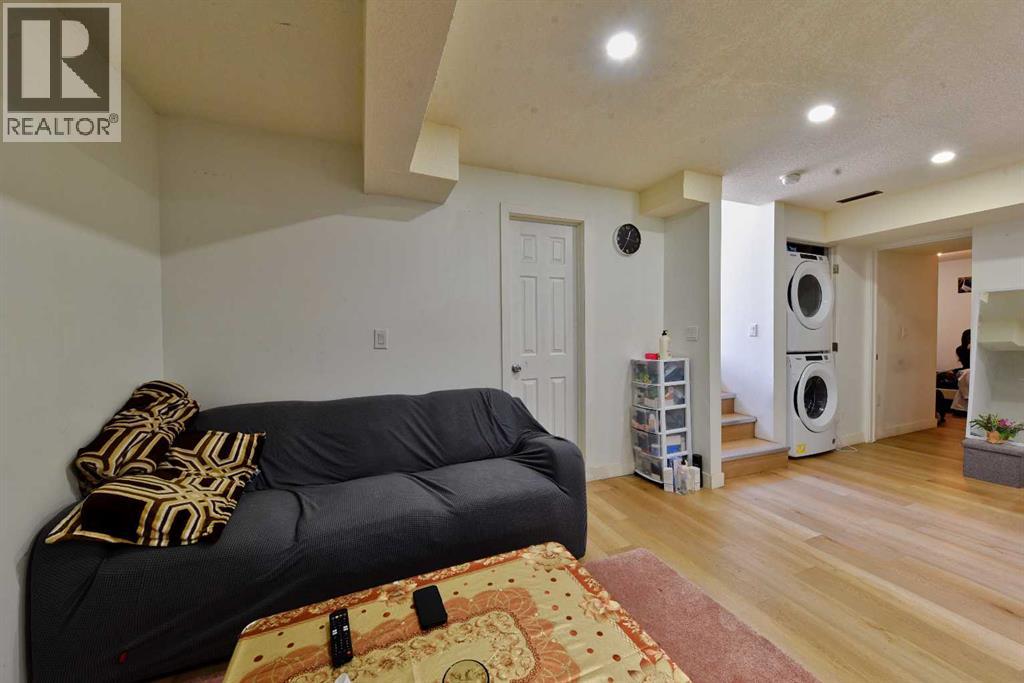 125 Costa Mesa Close NE, Calgary, Alberta  T1Y 6W9 - Photo 35 - A2314099