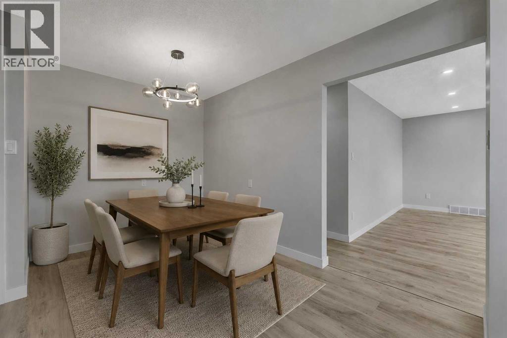 3640 Dover Ridge Drive Se, Calgary, Alberta  T2B 2B4 - Photo 10 - A2315124