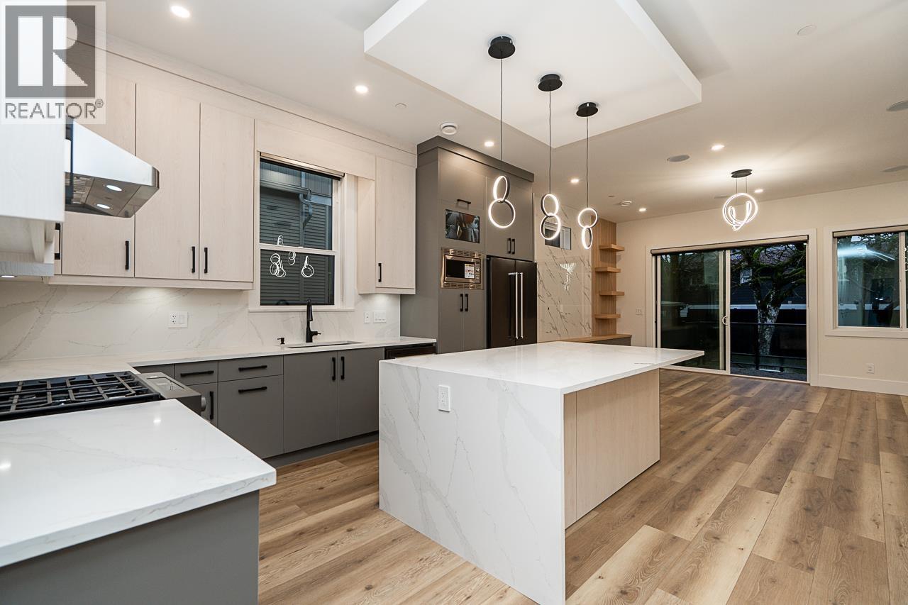 101 3055 York Street, Port Coquitlam, British Columbia  V3B 4A6 - Photo 6 - R3128586
