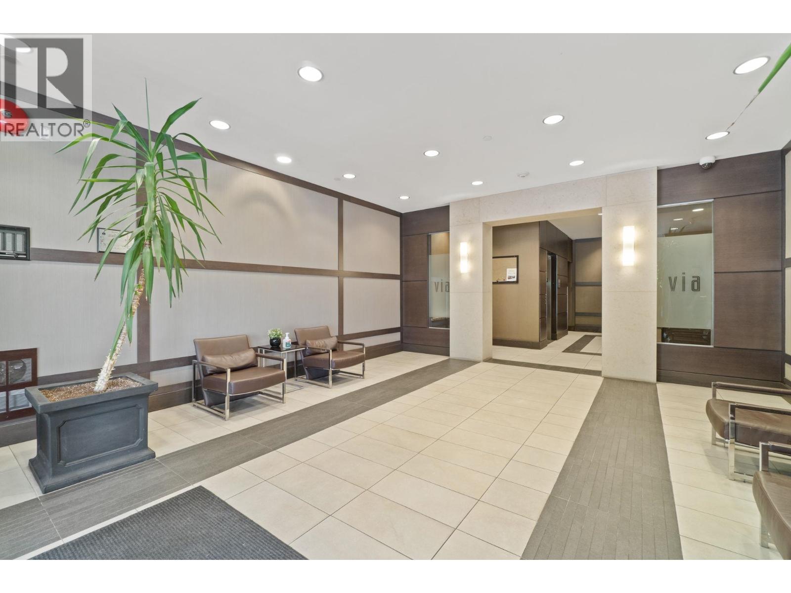 303 288 Hampton Street, New Westminster, British Columbia  V3M 5L9 - Photo 3 - R3128606