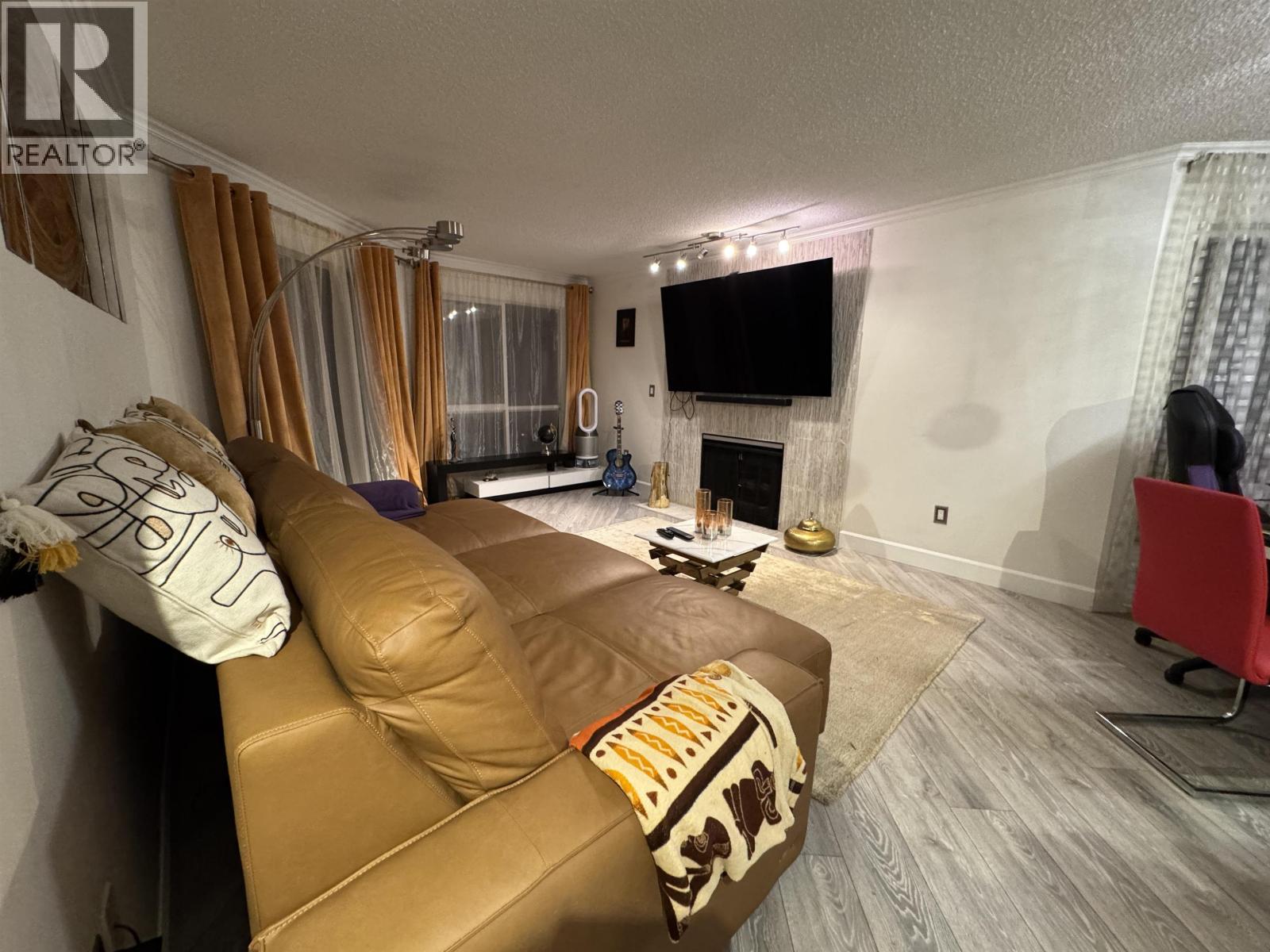 233 7451 Moffatt Road, Richmond, British Columbia  V6Y 3W3 - Photo 3 - R3128638