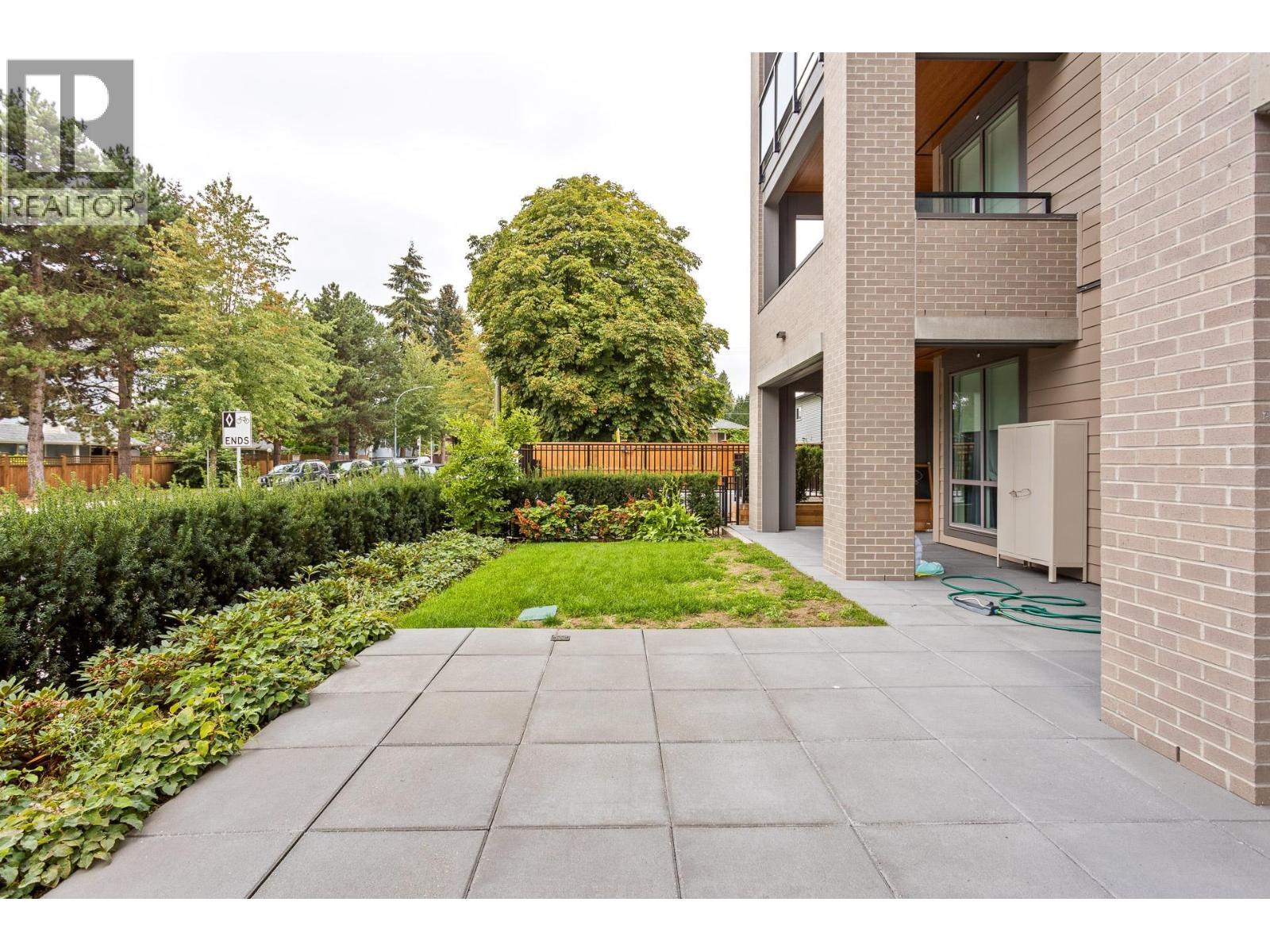 119 7588 16th Street, Burnaby, British Columbia  V3N 0H8 - Photo 4 - R3128641