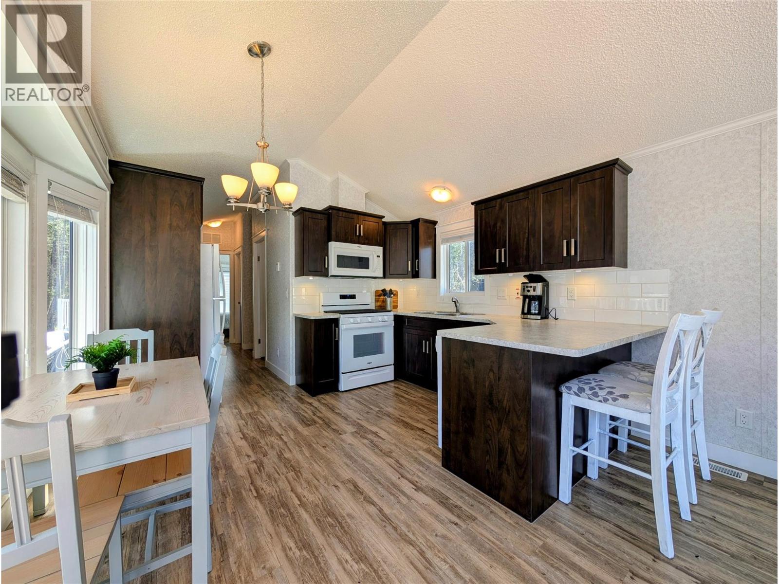 5478 Highway 93/95 Unit# 118, Fairmont Hot Springs, British Columbia  V0B 1L2 - Photo 6 - 10388834